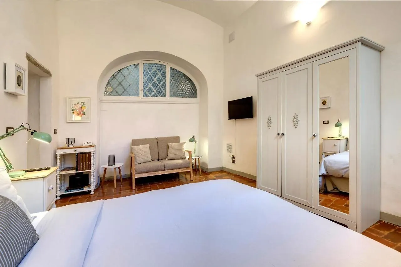 Florence Holiday Homes Ponte Vecchio 0*,